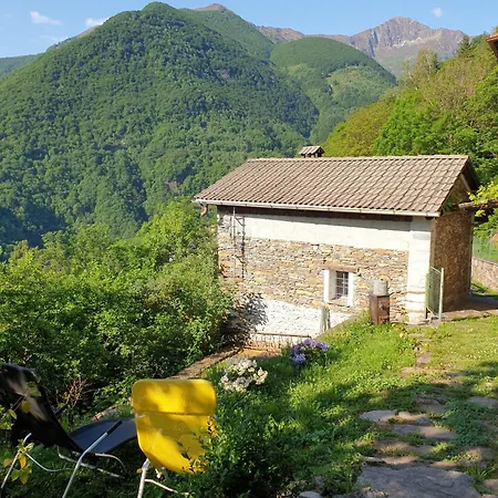 Casa vacanze Casa Piccola, Di Zali Falmenta