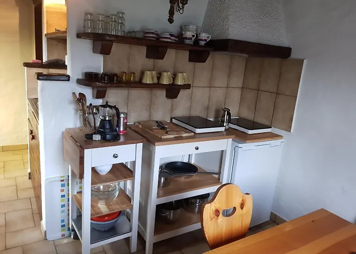 Casa Piccola, Di Zali Hébergement de vacances Falmenta