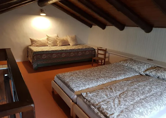 Casa Piccola, Di Zali Hébergement de vacances Falmenta