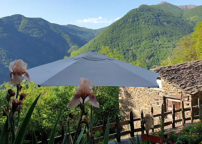 Casa Piccola, Di Zali Hébergement de vacances Falmenta