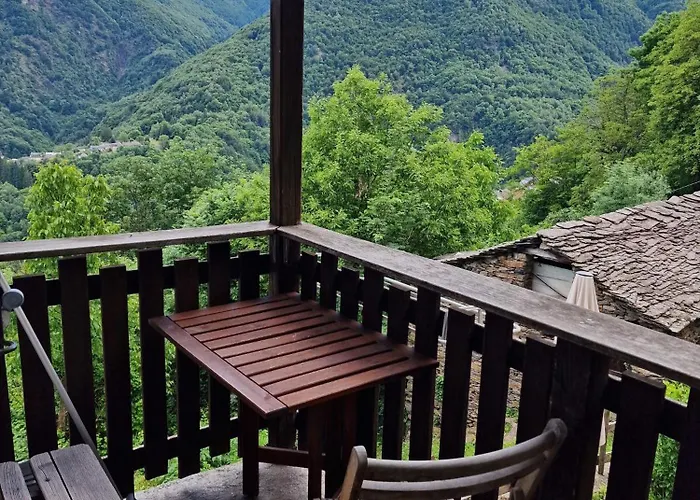 Casa Piccola, Di Zali *